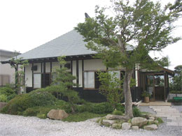 千葉県君津市 和風店舗 南側
